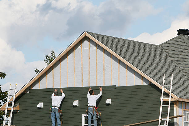 Professional Siding Contractor technician working in East Hampton, CT